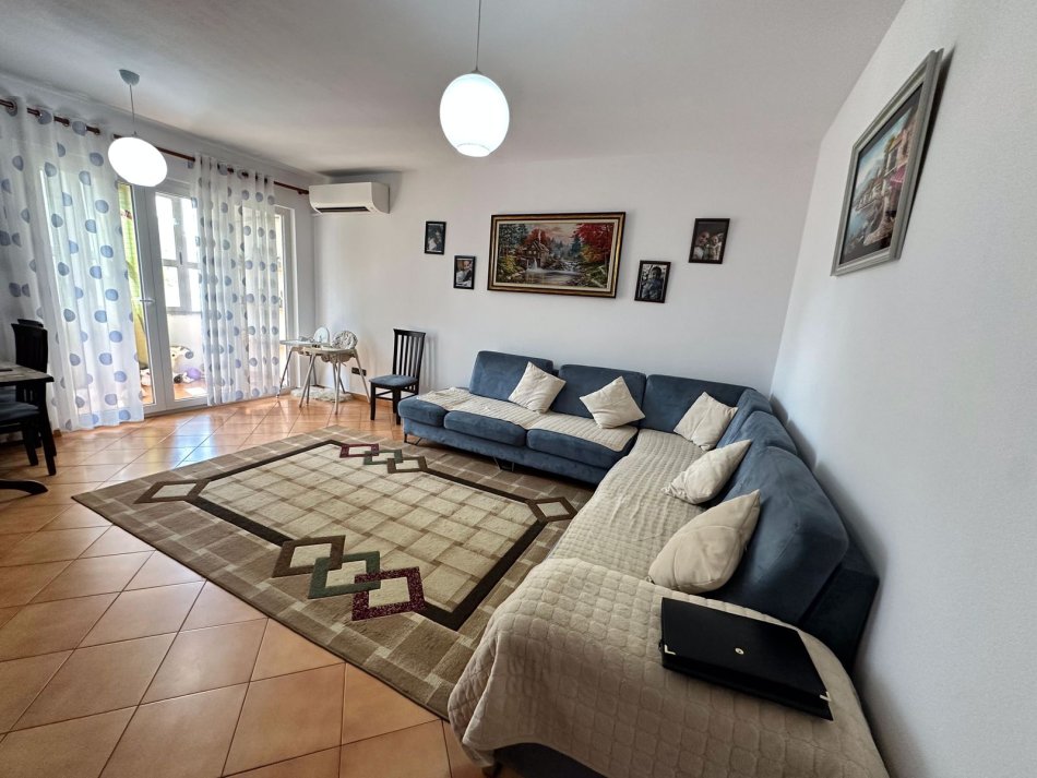 Tirane, shitet apartament 3+1 Kati 1, 127 m² 210000 € (Don Bosko)