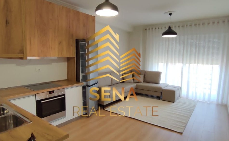 Tirane, jepet me qera apartament 2+1 Kati 7, 86 m² 600 € (Rruga Pjetër Budi)