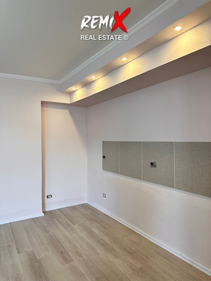 Durres, shitet apartament 2+1+Aneks+Ballkon Kati 6, 131 m² 105.000 € 