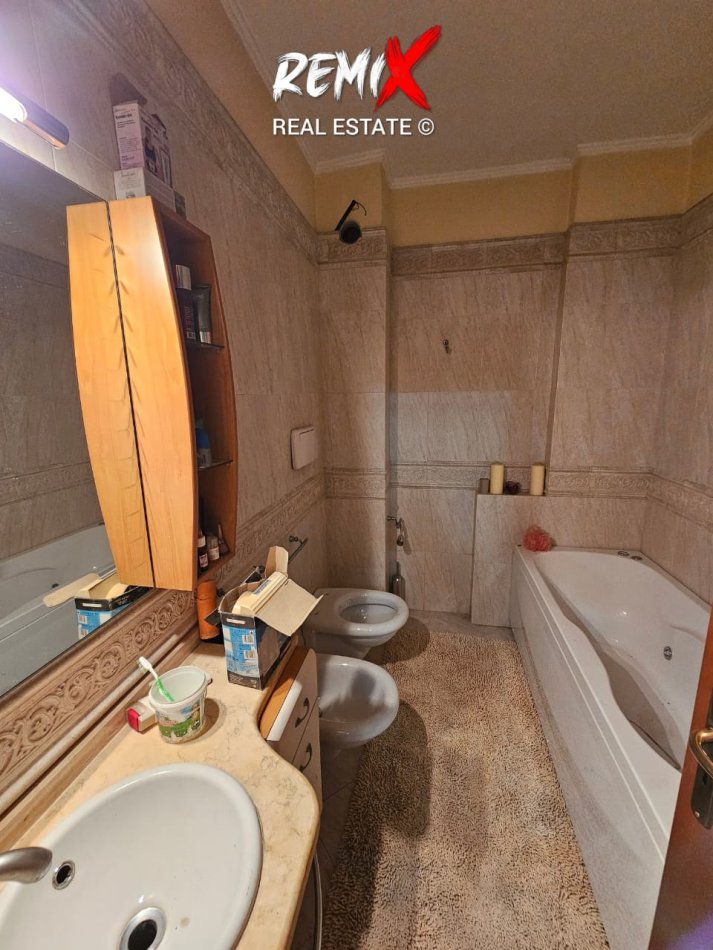 Durres, shitet apartament 2+1+Aneks+Ballkon Kati 6, 124 m² 150.000 € 