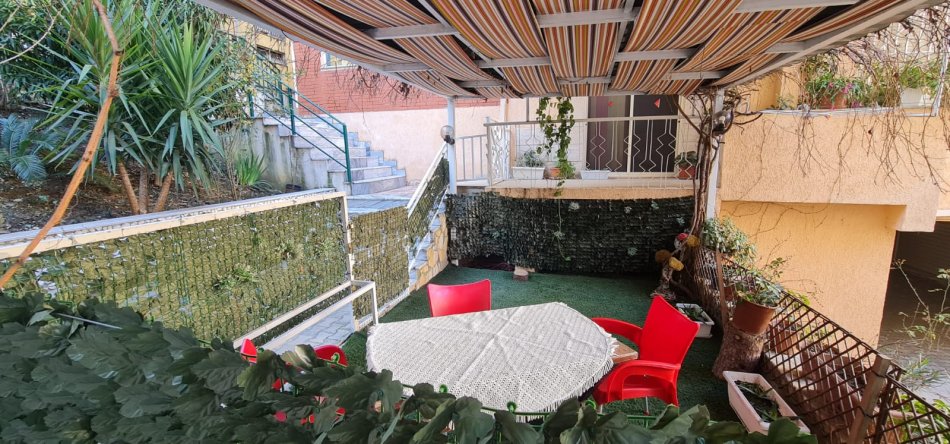 Tirane, jepet me qera apartament 2+1 Kati 0, 90 m² 650 € 