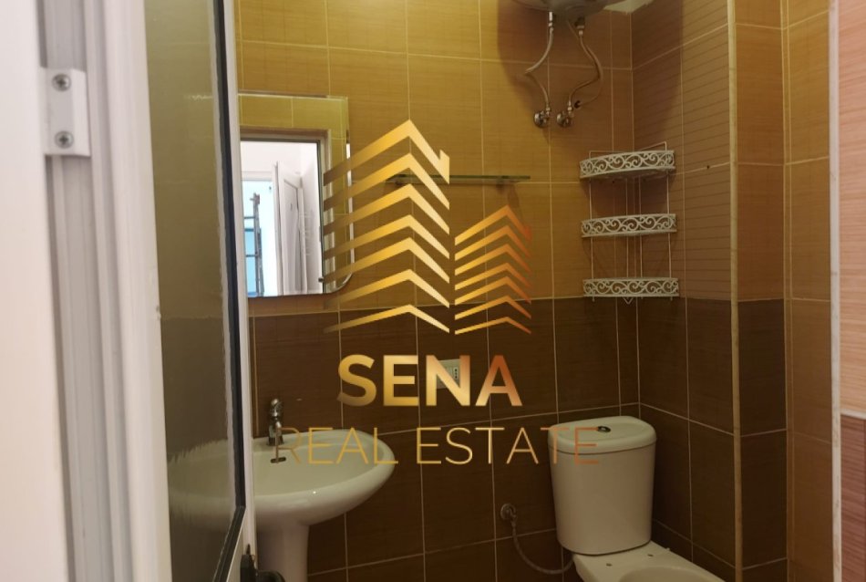 Tirane, jepet me qera garsonier Kati 3, 50 m² 300 € (Rruga Siri Kodra)
