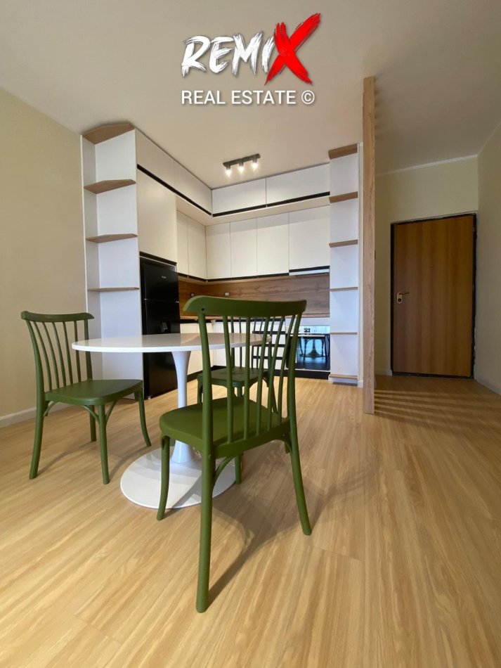 Durres Plazh, shitet apartament 1+1+Aneks+Ballkon Kati 7, 77 m² 93.000 € 