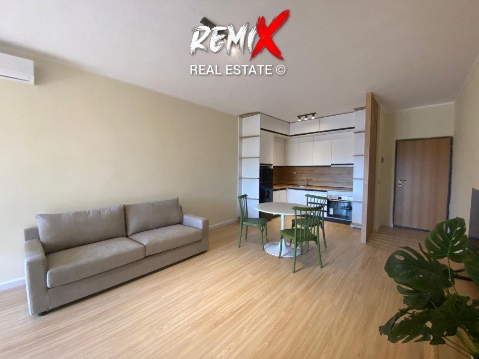 Durres Plazh, shitet apartament 1+1+Aneks+Ballkon Kati 7, 77 m² 93.000 € 