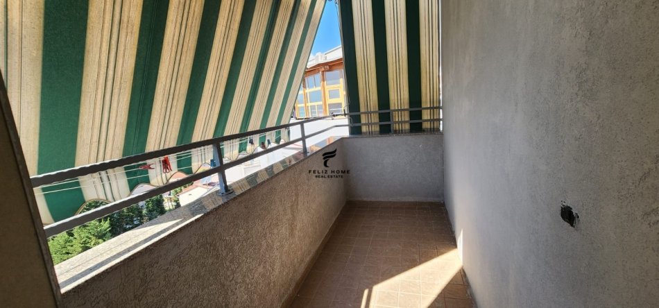 Tirane, shitet apartament 1+1 Kati 4, 63 m² 77.000 € (FRESKU)