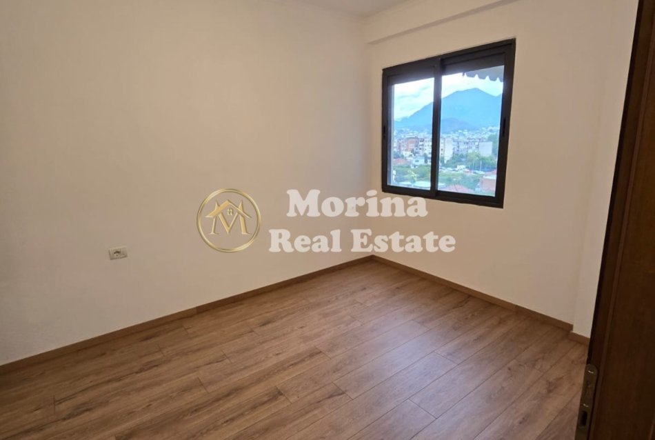 Tirane, shitet apartament 1+1 Kati 5, 55 m² 90.000 € (Dibres)