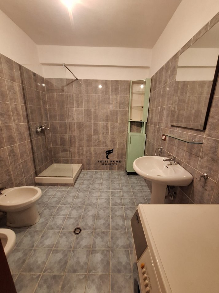 Tirane, shitet apartament 2+1 Kati 5, 120 m² 159.000 € (DON BOSKO)