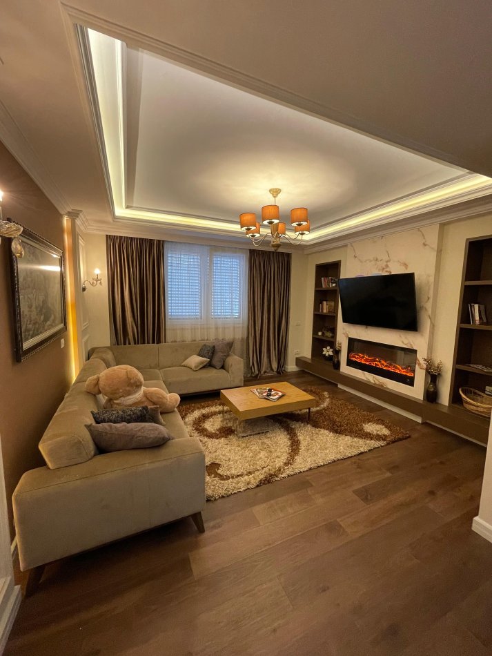 Tirane, jepet me qera apartament 2+1+Ballkon , 1.400 € (rruga &#039;&#039;Asim Zeneli&#039;&#039; Stadiumi Air Albania)