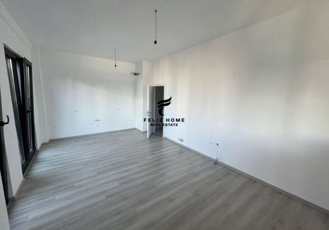 Tirane, jepet me qera dyqan Kati 1, 100 m² 400 € (KOPSHTI BOTANIK)
