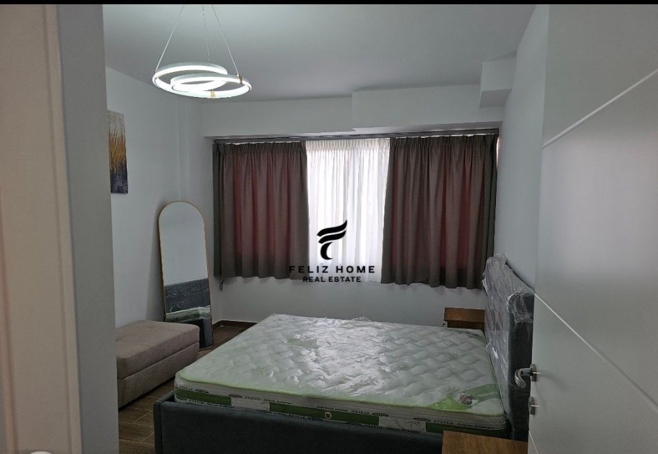 Tirane, jepet me qera apartament 1+1 Kati 1, 60 m² 500 € (21 DHJETORI)