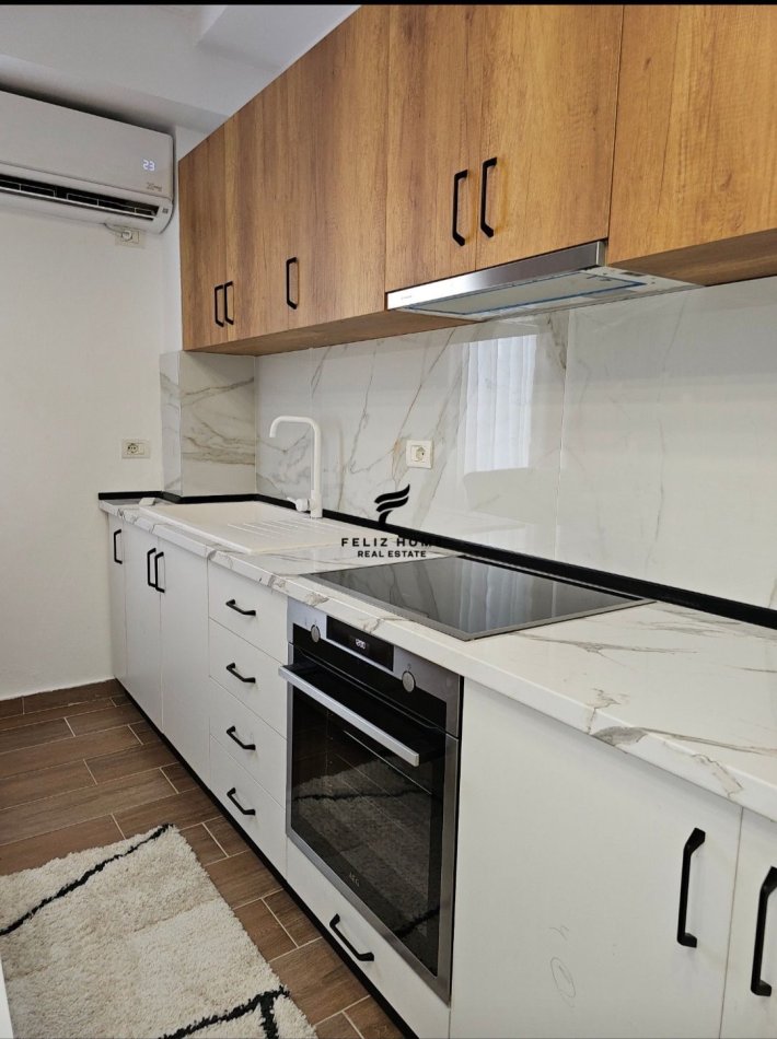 Tirane, jepet me qera apartament 1+1 Kati 1, 60 m² 500 € (21 DHJETORI)