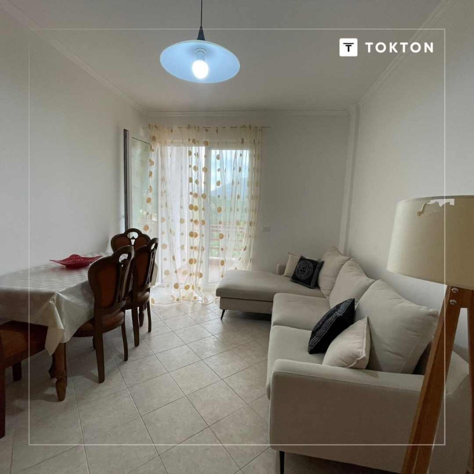 Tirane, shitet apartament 1+1+Ballkon Kati 4, 61 m² 67.000 € (Rruga e Thesarit , Fresk)