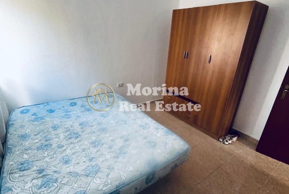 Tirane, jepet me qera apartament 2+1 Kati 3, 95 m² 450 € (Ish Fusha Aviacionit)