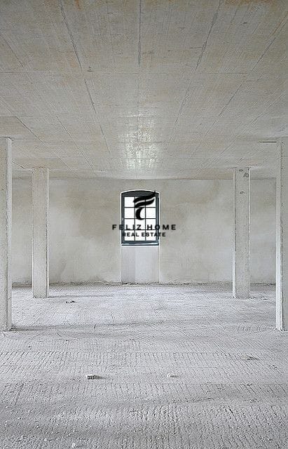 Tirane, jepet me qera magazine Kati 0, 120 m² 400 € (PORCELANI)