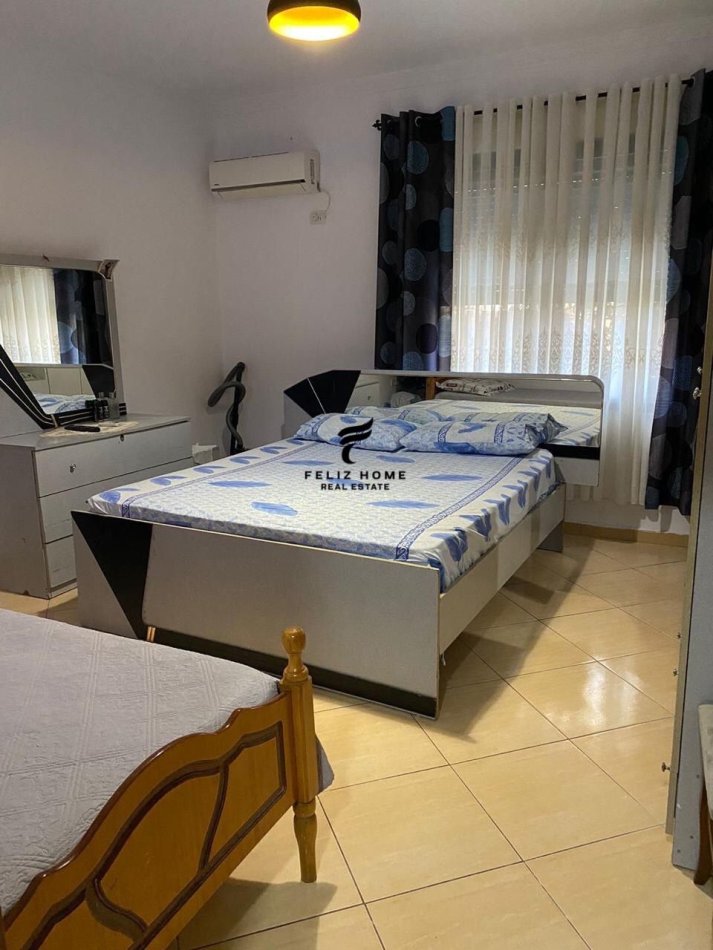Tirane, shitet apartament 3+1 Kati 1, 93 m² 130.000 € (LAPRAKE)