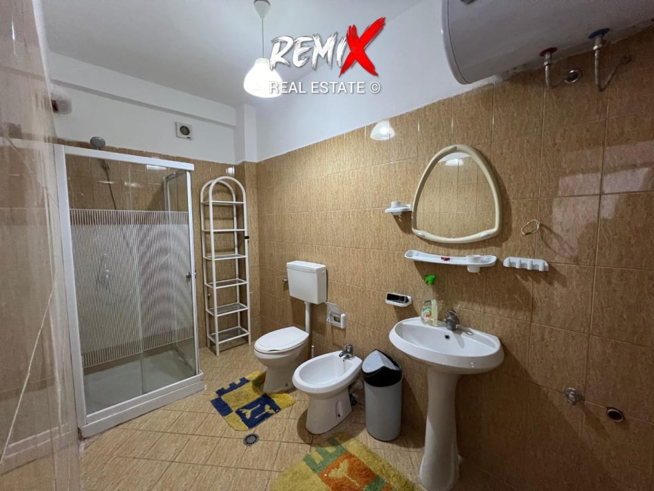 Durres Plazh, shitet apartament 1+1+Aneks+Ballkon Kati 2, 62 m² 72.000 € 