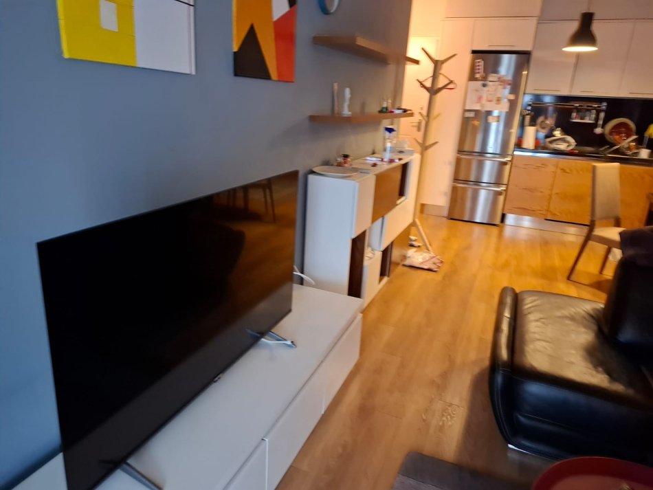 Tirane, jepet me qera apartament 2+1+Ballkon Kati 5, 105 m² 550 € (Kompleksi Ana)