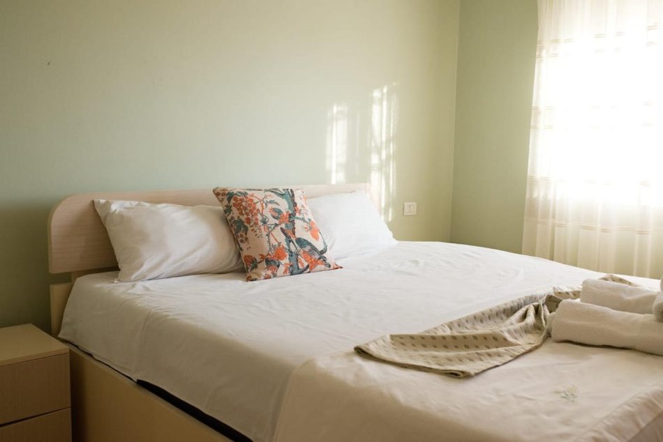 Tirane, shitet apartament 2+1 Kati 5, 75 m² 100.000 € (Ish Restorant Durresi, Rruga Ferit Xhajko)