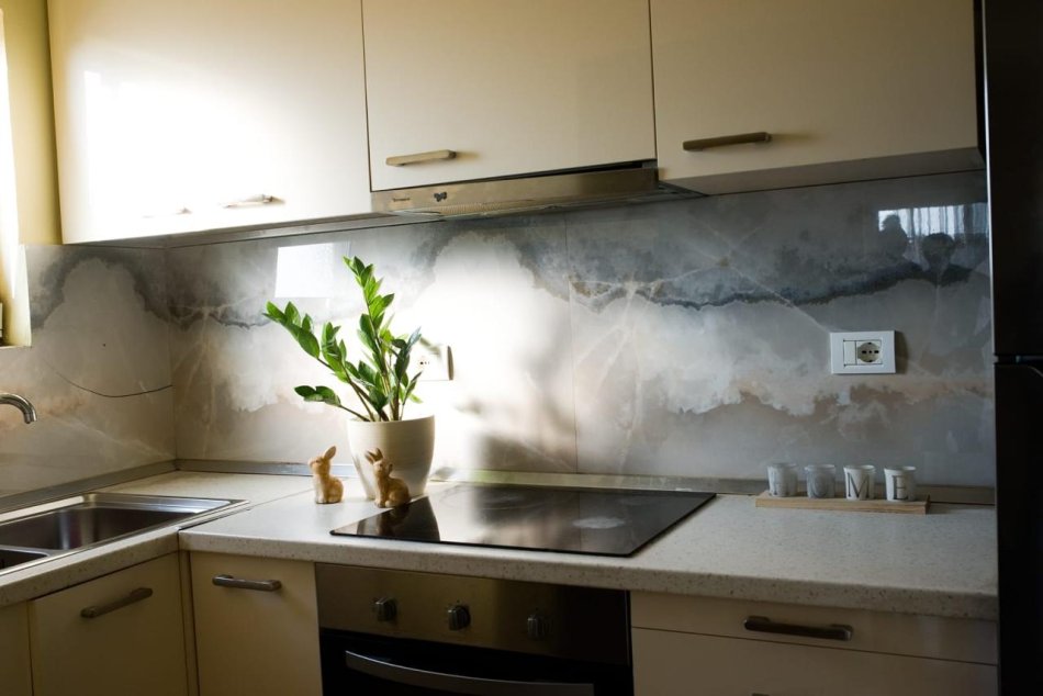 Tirane, shitet apartament 2+1 Kati 5, 75 m² 100.000 € (Ish Restorant Durresi, Rruga Ferit Xhajko)