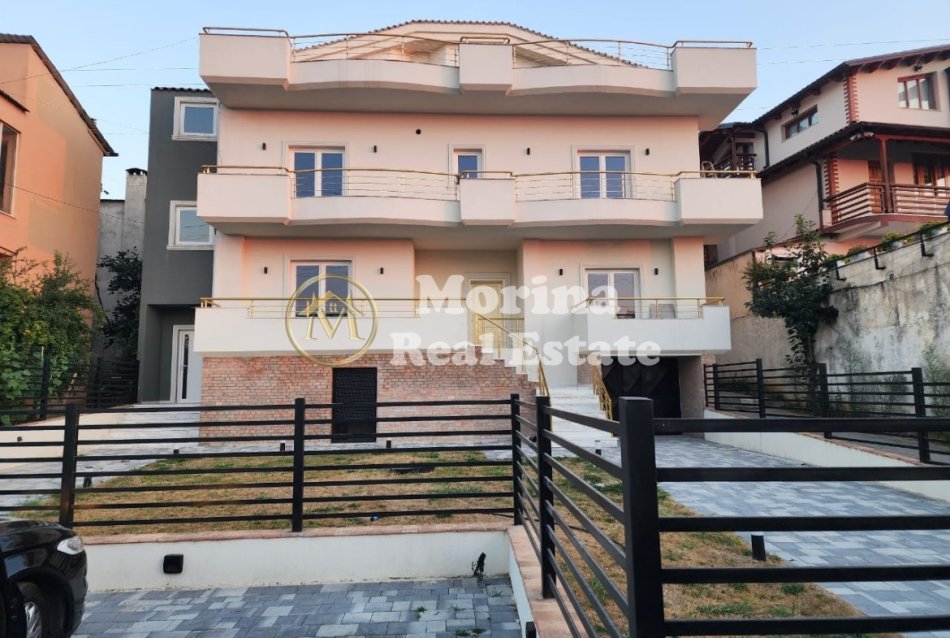Tirane, jepet me qera shtepi 2+1 Kati 2, 90 m² 350 € (Selite)
