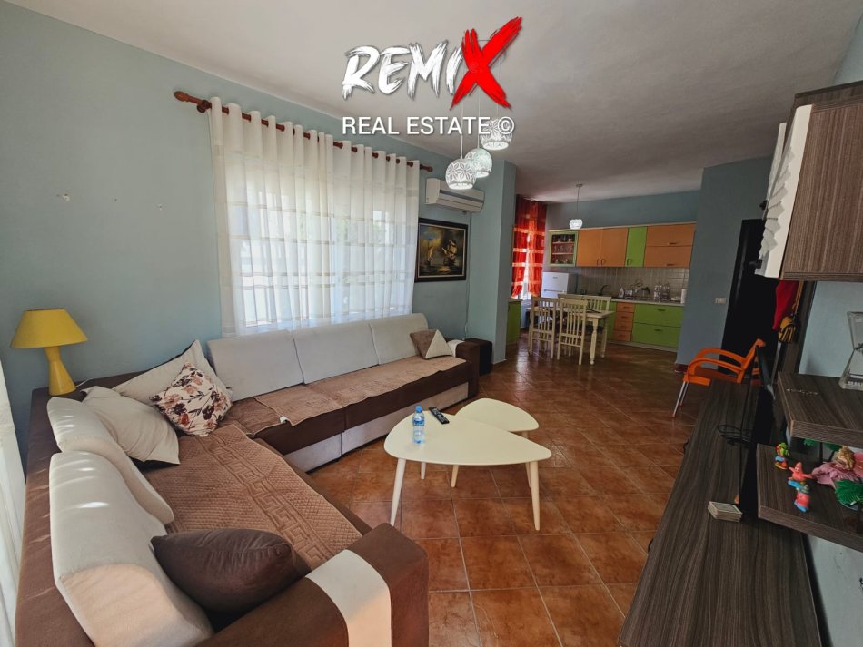 Shkembi Kavajes, jepet me qera apartament 1+1+Aneks+Ballkon Kati 2, 65 m² 300 € 
