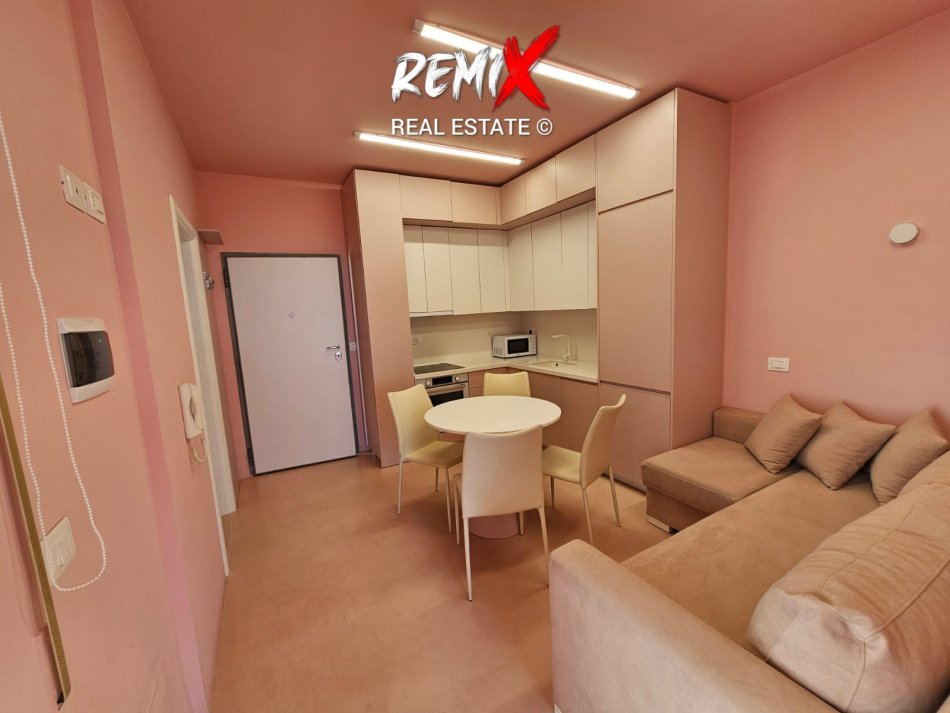 Shqiperi, shitet apartament 2+1+Aneks+Ballkon Kati 6, 55 m² 100.000 €