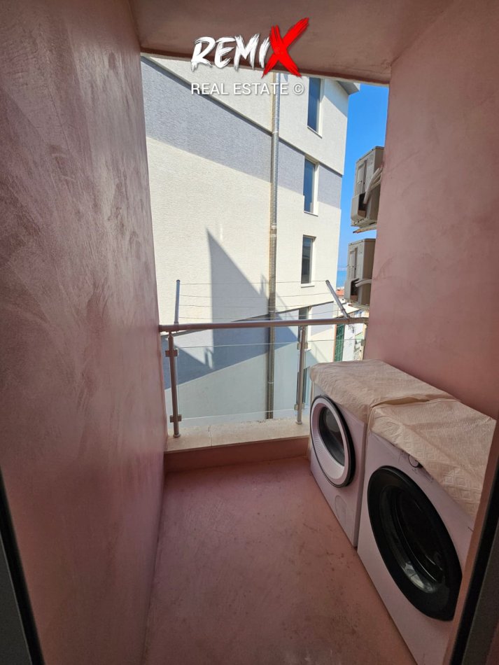 Shqiperi, shitet apartament 2+1+Aneks+Ballkon Kati 6, 55 m² 100.000 €