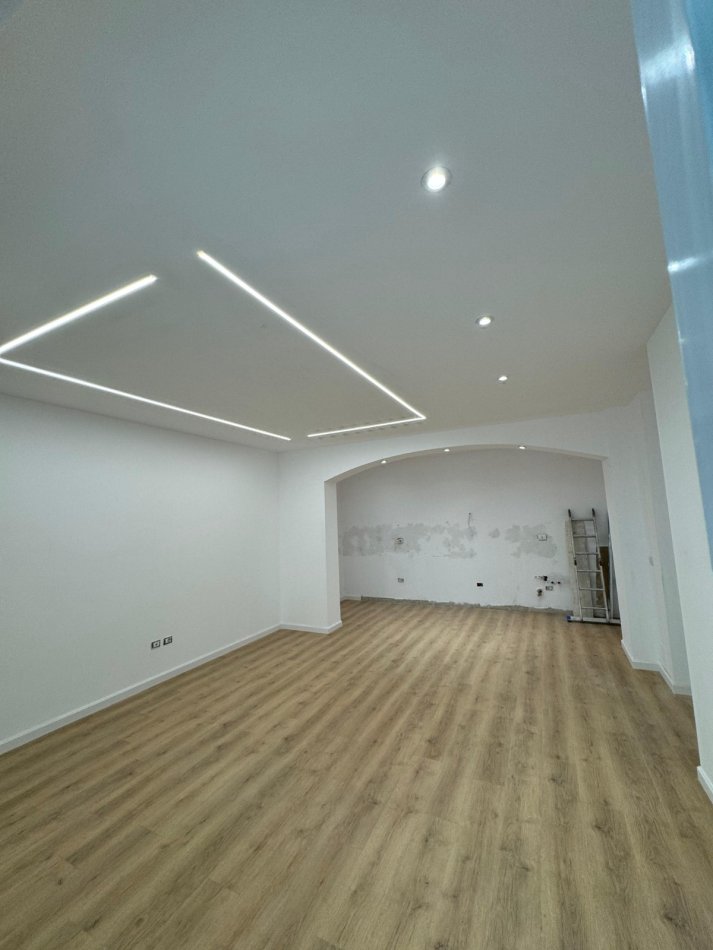 Tirane, shitet apartament 2+1 Kati 3, 104 m² 175.000 € (Fondacioni Eleonora)