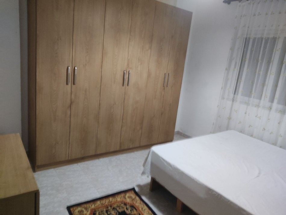 Tirane, shitet apartament 2+1 Kati 8, 94 m² 128.000 € (Prane Viva Market)