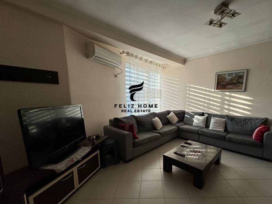 Tirane, shitet apartament 2+1 Kati 6, 98 m² 125.000 € (YZBERISHT)