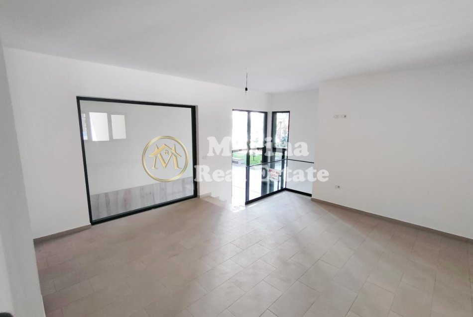 Tirane, shitet ambjent biznesi Kati 1, 45 m² 120.000 € (Green city/Astir)