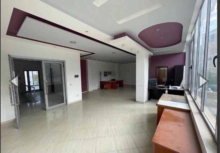 Vlore, shitet ambjent biznesi Kati 2, 80 m² 60.000 € (100 M larg Spitali Rajonal, Vlore) RV44679