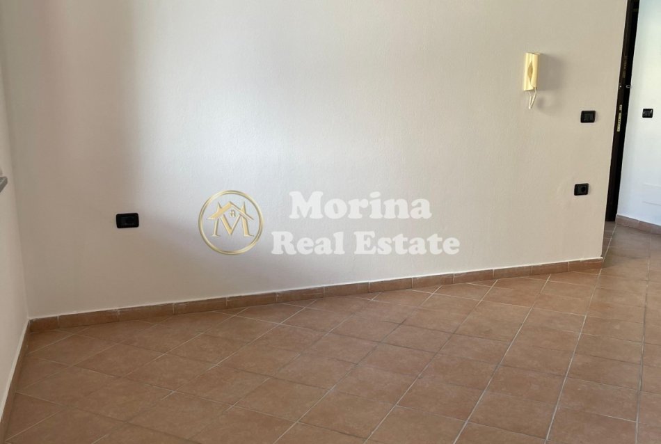 Tirane, shitet apartament 1+1 Kati 3, 65 m² 120.000 € (Rruga e Kavajes)