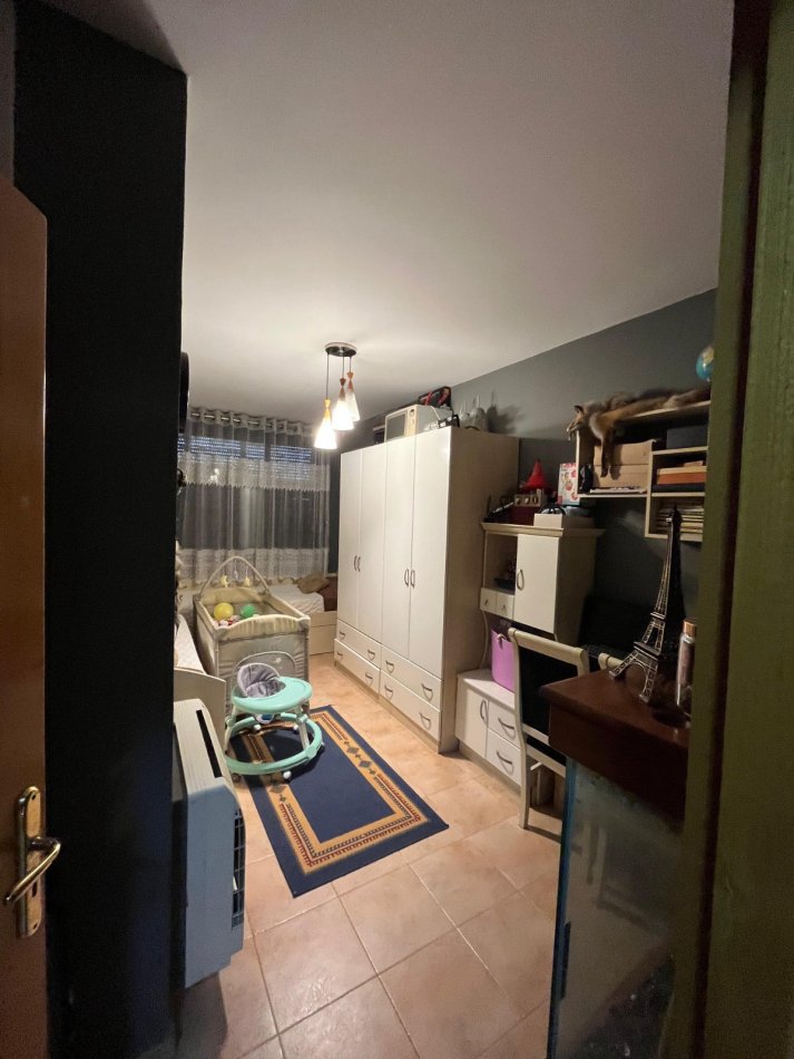 Tirane, shitet apartament 2+1+Aneks+Ballkon Kati 6, 93 m² 186.000 € (Rruga e Durresit)