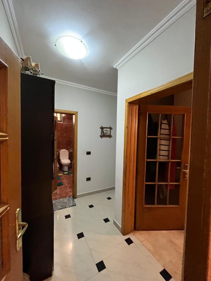 Tirane, shitet apartament 2+1+Aneks+Ballkon Kati 6, 93 m² 186.000 € (Rruga e Durresit)