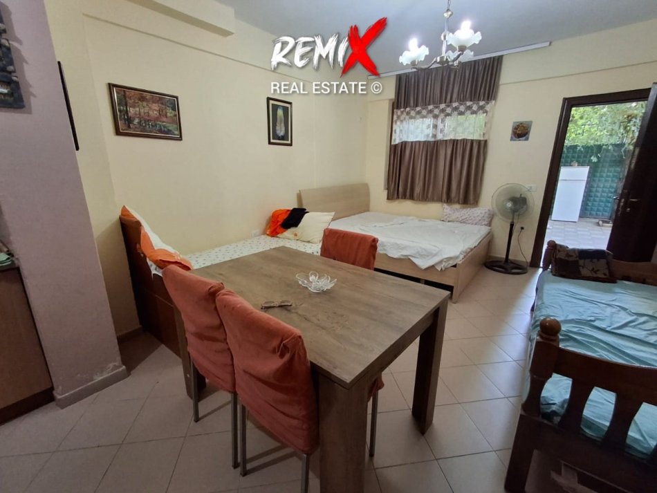 Shkembi Kavajes, shitet apartament+verande | Penthouse 1+1 Kati 1, 40 m² 52.000 € 