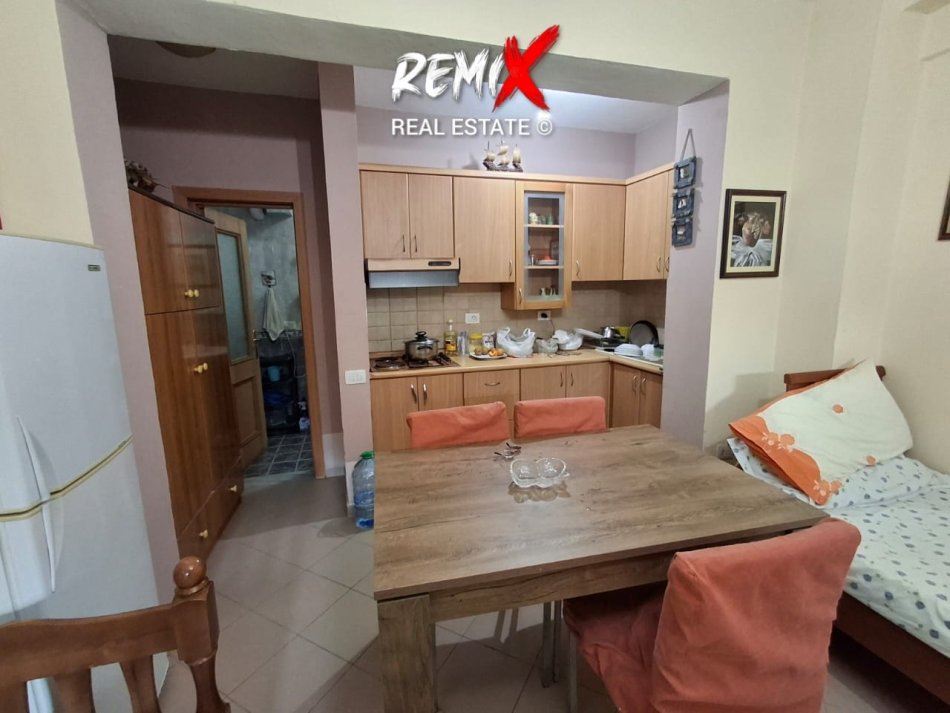 Shkembi Kavajes, shitet apartament+verande | Penthouse 1+1 Kati 1, 40 m² 52.000 € 