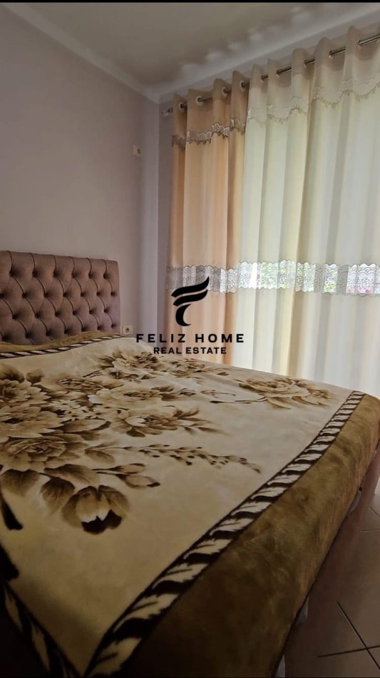 Tirane, jepet me qera apartament 1+1 Kati 3, 60 m² 400 € (YZBERISHT)