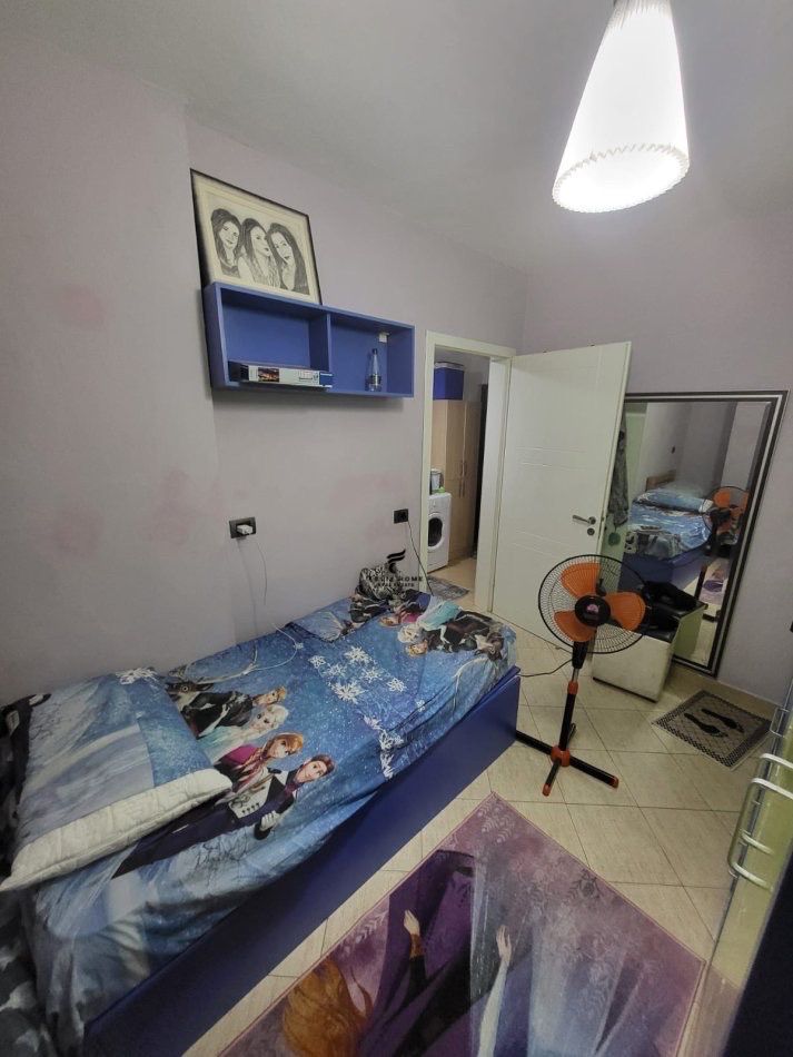 Tirane, shitet apartament Kati 1, 82 m² 116.000 € 