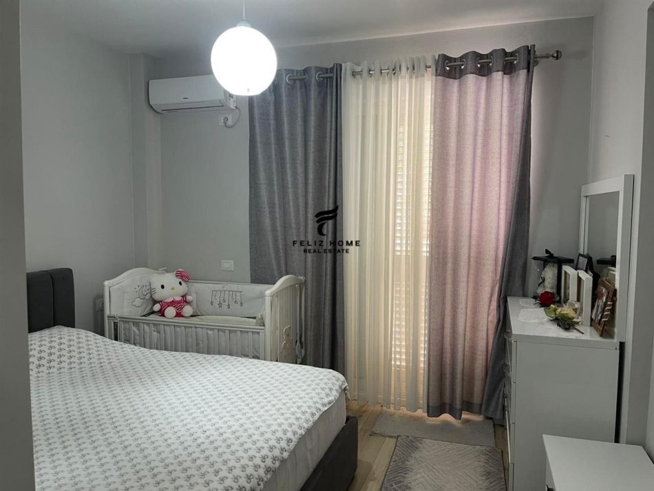Tirane, shitet apartament 3+1 Kati 2, 125 m² 200.000 € (KOPSHTI BOTANIK)
