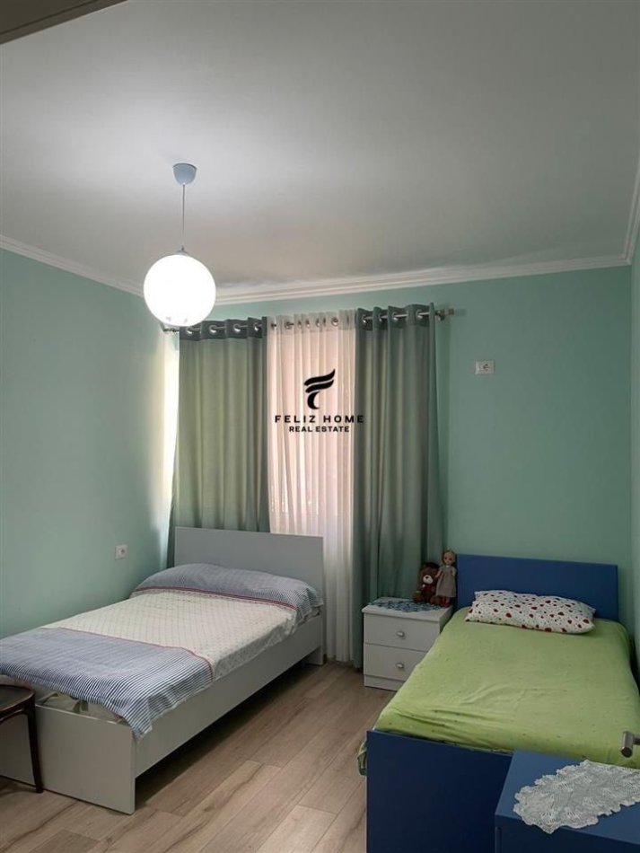 Tirane, shitet apartament 3+1 Kati 2, 125 m² 200.000 € (KOPSHTI BOTANIK)