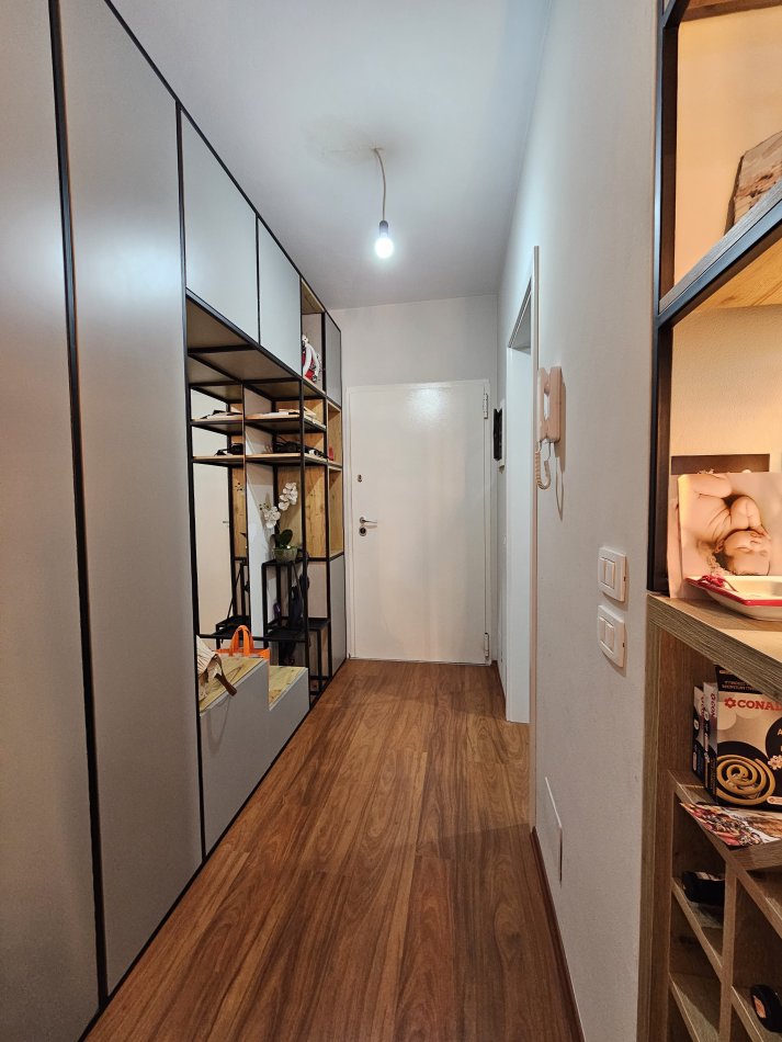 Tirane, shitet apartament 2+1+Aneks+Ballkon Kati 7, 108 m² 200.000 € (Siri Kodra)