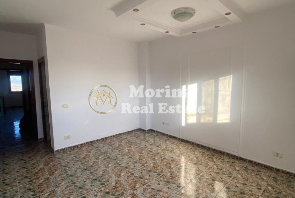 Durres, shitet apartament 2+1 Kati 9, 117 m² 128.000 € (Rruga Abaz Celkupa)