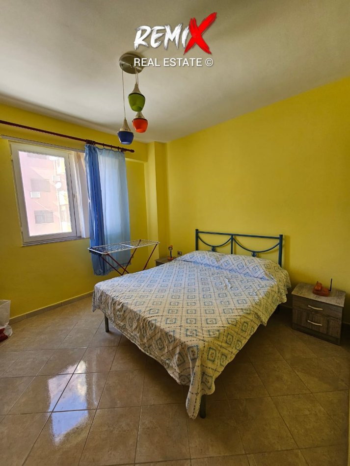 Durres Plazh, jepet me qera apartament 1+1+Aneks+Ballkon Kati 6, 300 € 