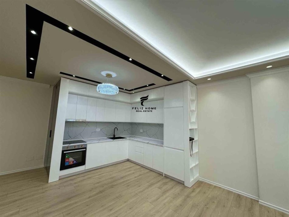 Tirane, shitet apartament 3+1 Kati 3, 145 m² 220.000 € (KOPSHTI ZOOLOGJIK)