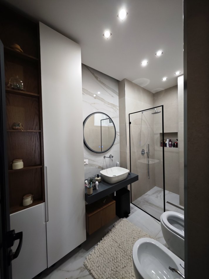 Tirane, shitet apartament 2+1 , 95 m² 130.000 € (FRESK)