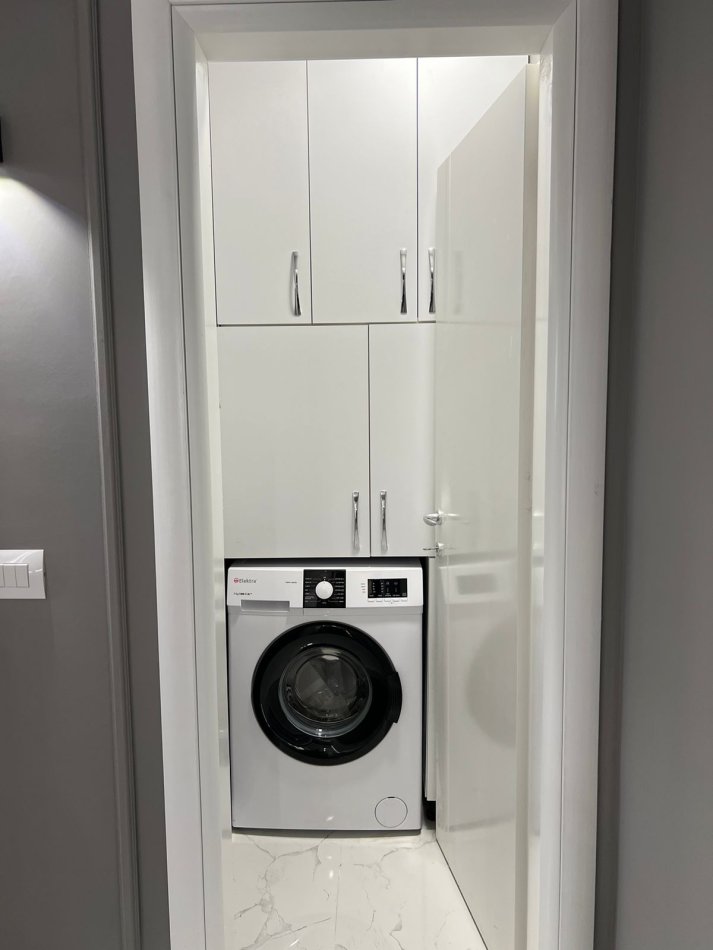 Tirane, jepet me qera apartament 2+1 , 70 m² 850€ (Myslym Shyri)