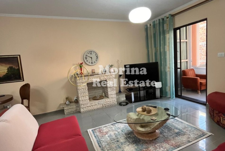 Tirane, jepet me qera apartament 2+1 Kati 4, 90 m² 650 € (Liqeni Artificial)