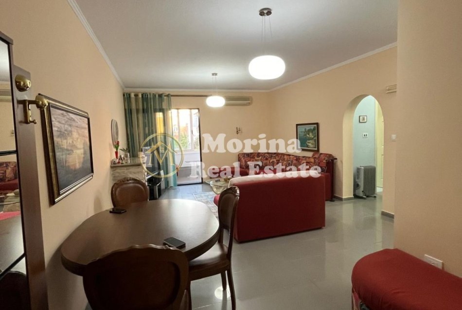 Tirane, jepet me qera apartament 2+1 Kati 4, 90 m² 650 € (Liqeni Artificial)