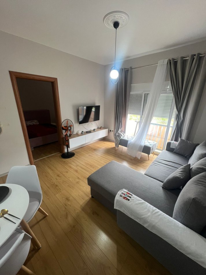 Durres, shitet apartament 1+1 Kati 1, 60 m² 55.000 € (Rruga Pavaresia)